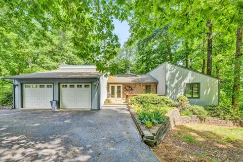 1426 Capital Hill Rd, Moneta, VA 24121