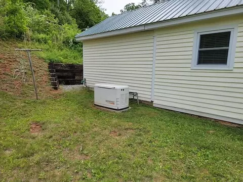 Exterior - 311 Shortcut Dr, Woolwine, VA 24185 photo 14 of 17