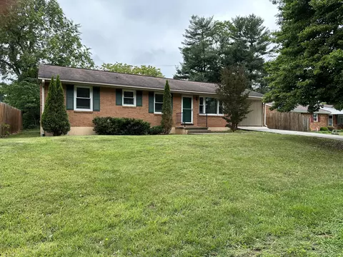 6726 Jasmine Cir, Roanoke, VA 24019