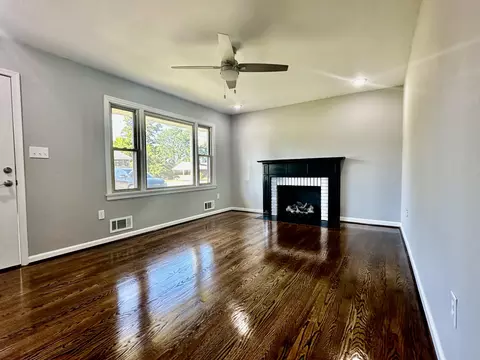 1637 Eanes Rd, Roanoke, VA 24014 photo 3