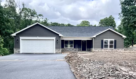 4736 Oak Rd NW, Roanoke, VA 24017