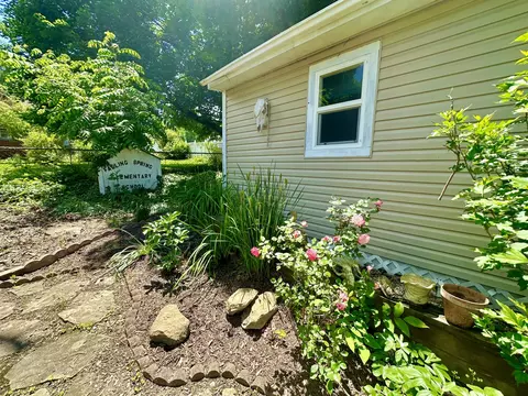 Exterior - 237 E Pennsylvania St, Covington, VA 24426 photo 10 of 19