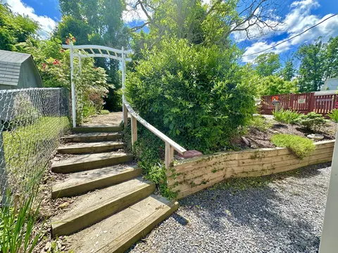Exterior - 237 E Pennsylvania St, Covington, VA 24426 photo 16 of 19