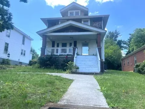 610 Watt St, Martinsville, VA 24112