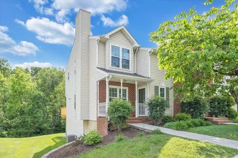 7267 Scarlet Oak Dr, Roanoke, VA 24019