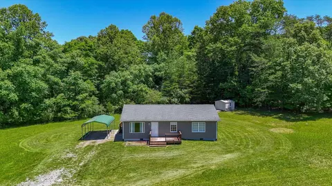 2328 Quarles Rd, Thaxton, VA 24174