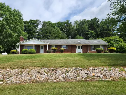 100 Wescott Rd, Rocky Mount, VA 24151