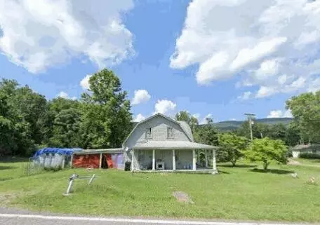 3608 Old Catawba Rd, Salem, VA 24153