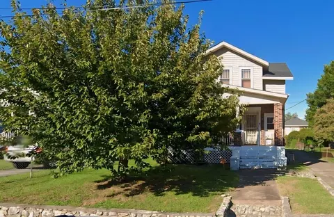 3229 Greenland Ave NW, Roanoke, VA 24012