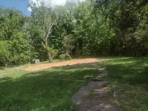 1518 Mt Cross Rd, Danville, VA 24540