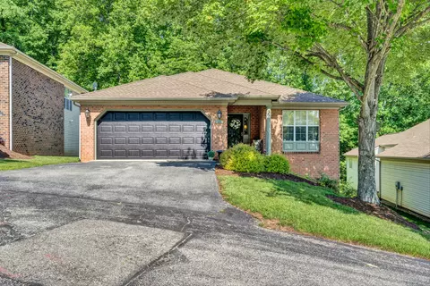5855 Penn Forest Pl, Roanoke, VA 24018
