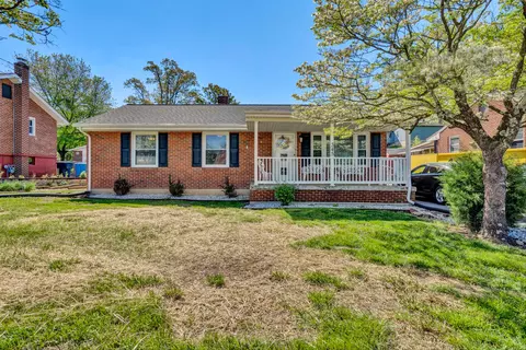 345 Thrush Dr NW, Roanoke, VA 24017