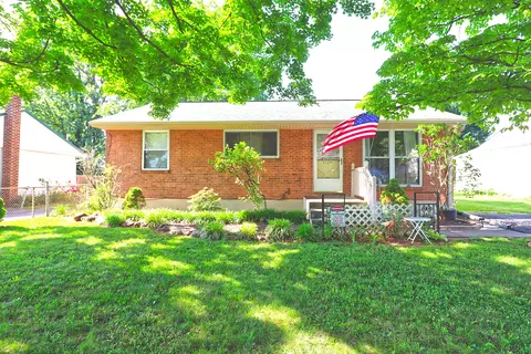 1424 Antrim St, Salem, VA 24153