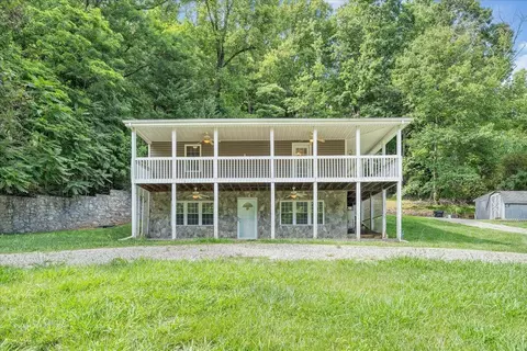 7611 Franklin Rd, Boones Mill, VA 24065