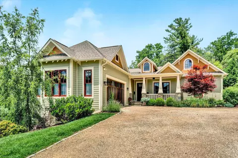6050 Stickley Ln, Roanoke, VA 24018