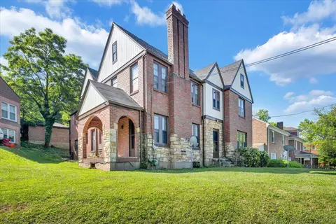 2302 Longview Ave SW, Roanoke, VA 24014