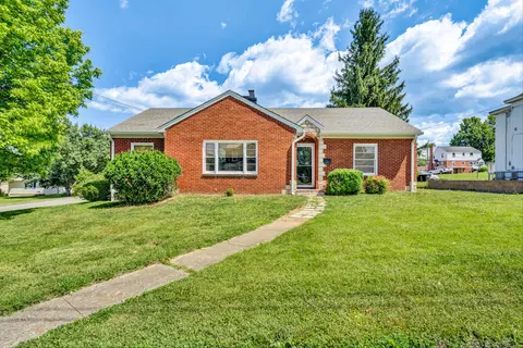 138 W Augusta Ave, Vinton, VA 24179