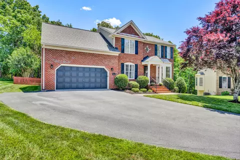 6564 Monet Dr, Roanoke, VA 24018