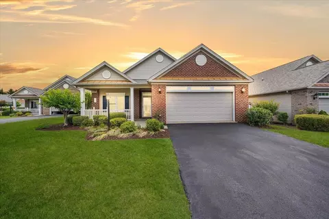 5431 Stayman Dr, Roanoke, VA 24012