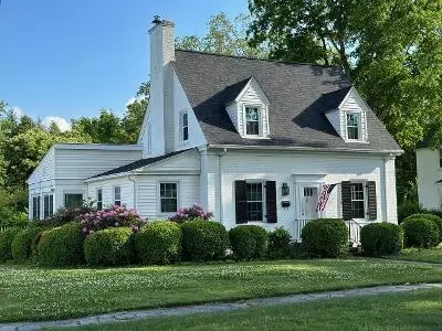 2 Wiley Ct, Salem, VA 24153