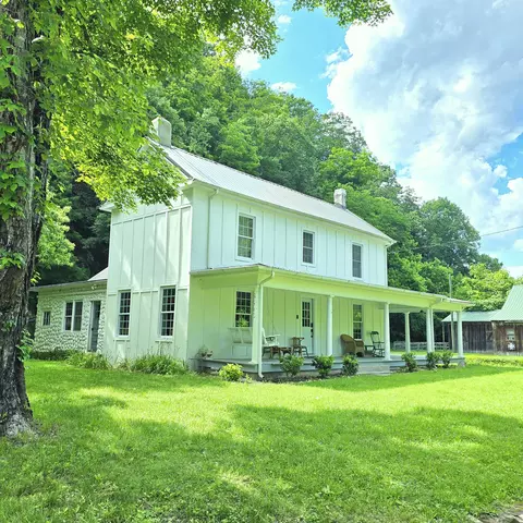 3542 Persimmon Rd, Shawsville, VA 24162