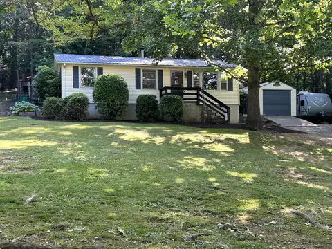 6357 Breckinridge Mill Rd, Fincastle, VA 24090