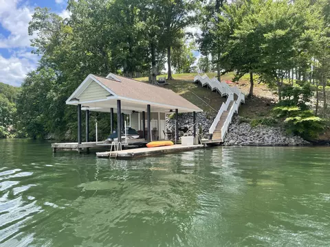 lot24 Cliffs Dr, Union Hall, VA 24176