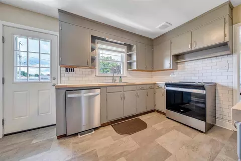 3236 Trinkle Ave NW, Roanoke, VA 24012 photo 14
