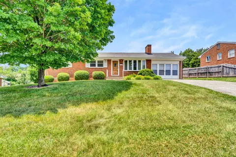 3640 Oaklawn Ave NW, Roanoke, VA 24012