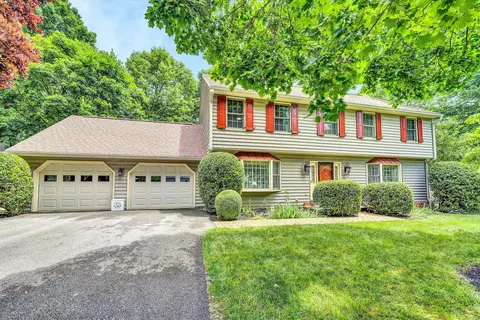 5363 Chaucers Ct, Roanoke, VA 24018