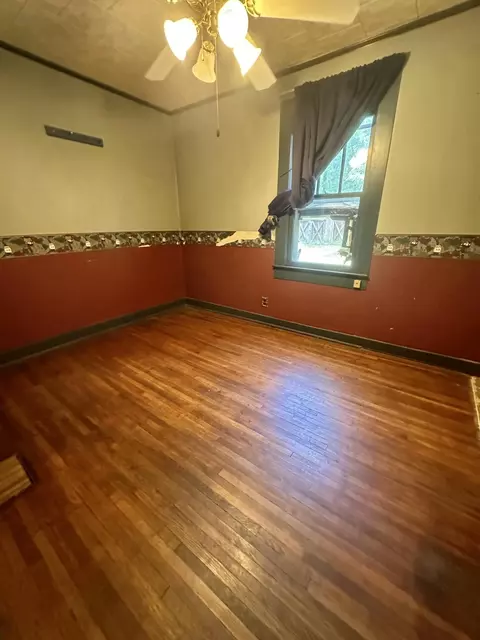 Bedroom - 1815 S Carpenter Dr, Covington, VA 24426 photo 1 of 6
