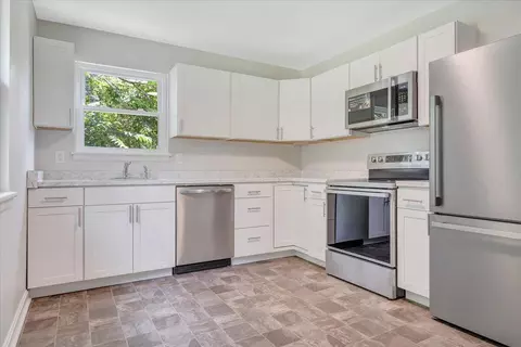 622 Clovis St NW, Roanoke, VA 24017 photo 9