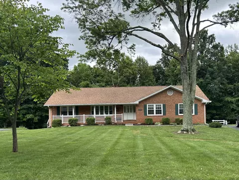 1089 Wild Turkey Run, Vinton, VA 24179