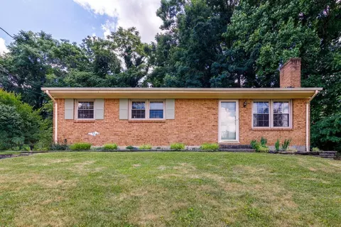 1403 Lori Dr, Roanoke, VA 24014