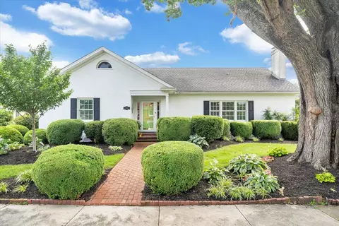 202 Taylor Ave, Salem, VA 24153