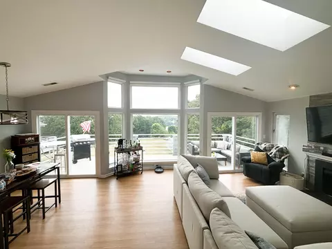 94 Waterside Cir #A-9, Moneta, VA 24121