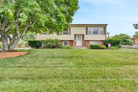 401 Houston Ave NE, Roanoke, VA 24012