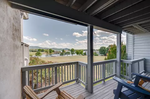 120 Sailors Cove Dr #1308, Moneta, VA 24121