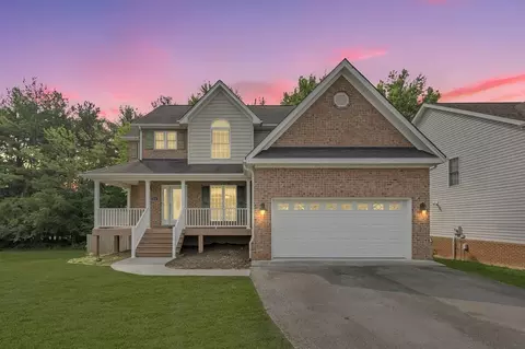 5739 Glen Haven Dr, Roanoke, VA 24019