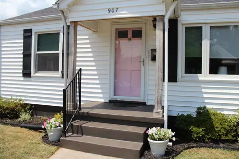 907 Tennessee St, Salem, VA 24153