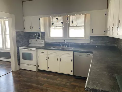 Kitchen - 220 E Trout St, Covington, VA 24426 photo 1 of 3