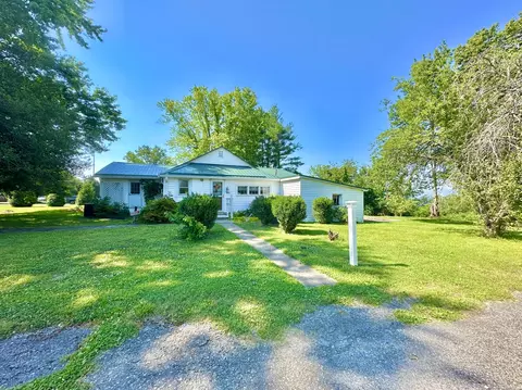 1613 Jefferson Ave, Clifton Forge, VA 24422