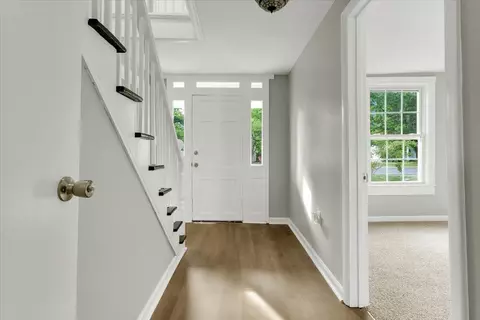 Entry Way - 290 Lowe St, Buchanan, VA 24066 photo 2 of 6