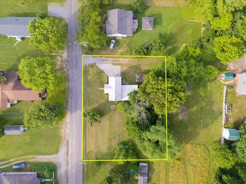View/Area - 290 Lowe St, Buchanan, VA 24066 photo 11 of 12