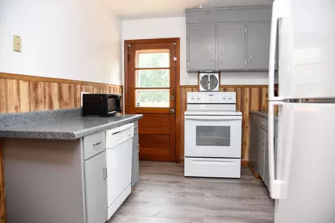 459 Fleming Ave NE, Roanoke, VA 24012 photo 6