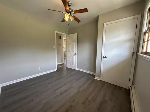 917 E Dolly Ann Dr, Covington, VA 24426 photo 17