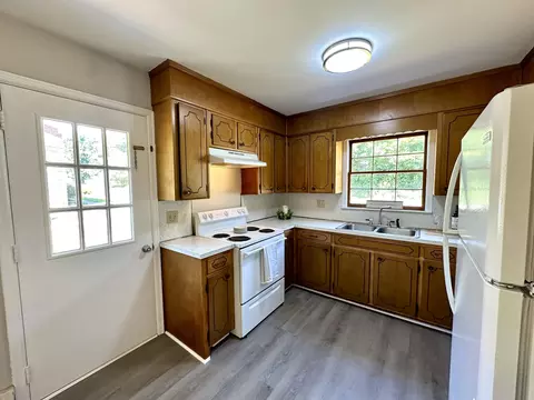917 E Dolly Ann Dr, Covington, VA 24426 photo 8
