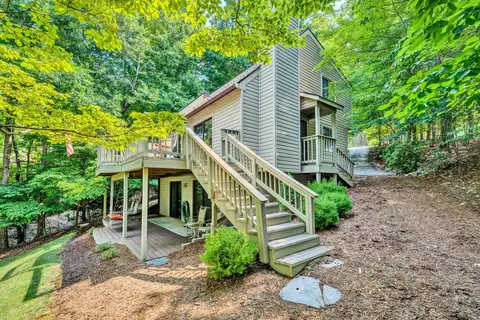 390 Buck Run Dr, Moneta, VA 24121