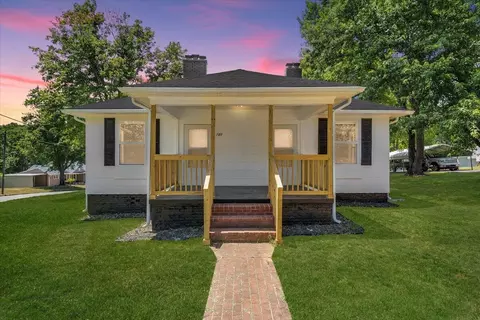 781 Field Ave, Fieldale, VA 24089