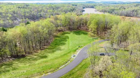 0 Crestview Rd, Wirtz, VA 24184